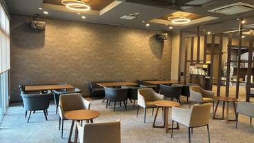 ロビーラウンジ / 2