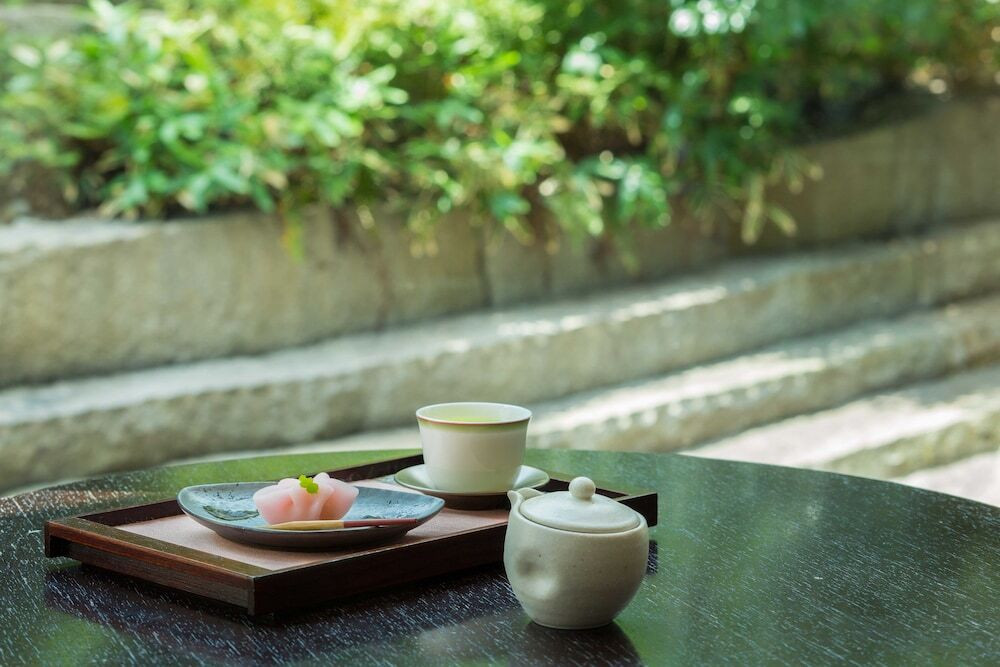 ガーデンラウンジ店内