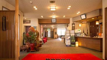 内部エントランス / 2