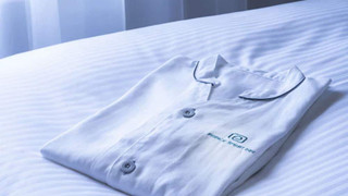 スタンダード ダブルルーム 無料朝食付