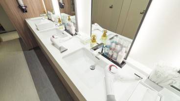 施設内の設備 / 15