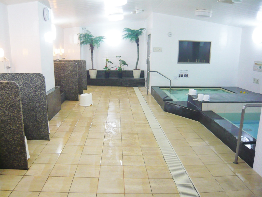 ２階　大浴場内