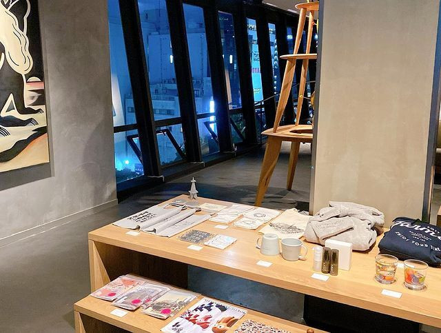 館内のアートをゆっくり見て過ごしました。