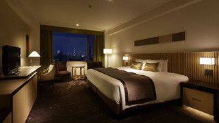 [アッパーフロア] タワーサイド デラックスキングルーム (禁煙) サウナ利用込