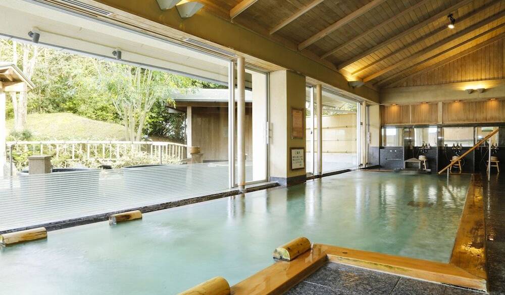 男性用浴場　外の宮大浴場 / 5