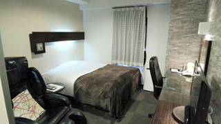 プレミアム ダブルルーム ダブルベッド 1 台 禁煙