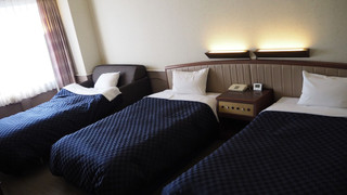 [西館] トリプルルーム(28平米)　禁煙