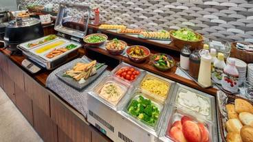 朝食ビュッフェ / 5