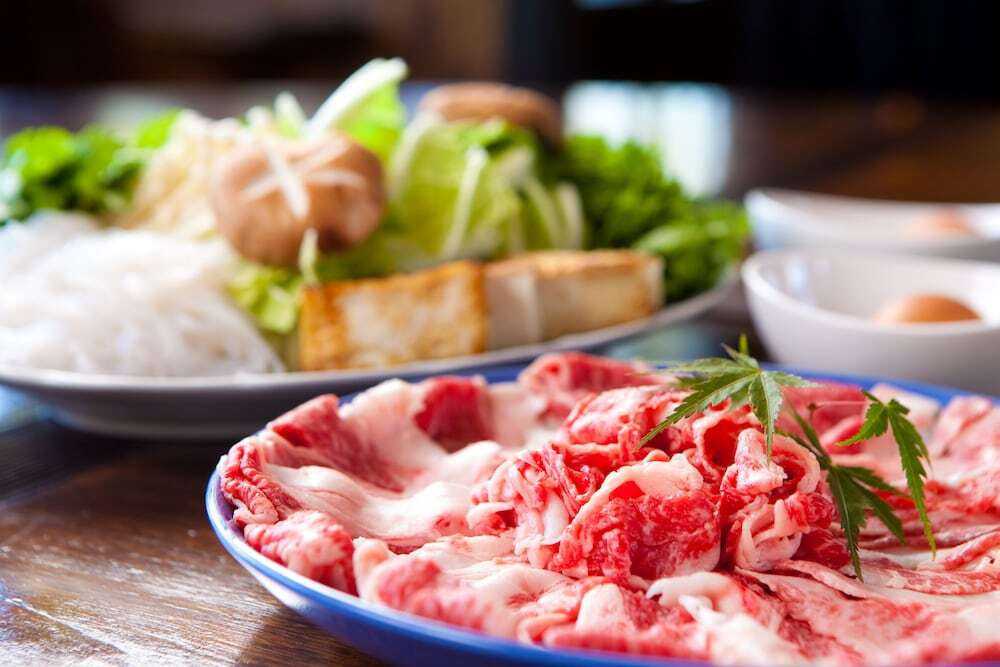 客室内のダイニングエリア