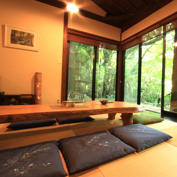 静かな森の中に点在する離れのお宿3521641