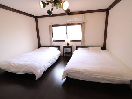 Guest House E-nine / 3