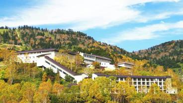 施設の入り口 / 25