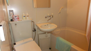 和室　8-10畳　町側