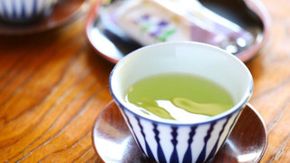 トラディショナル 4 人部屋 共用バスルーム