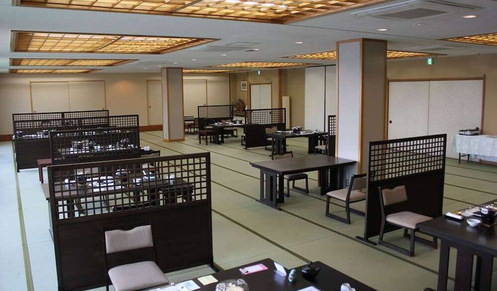 レストラン一例 / 3