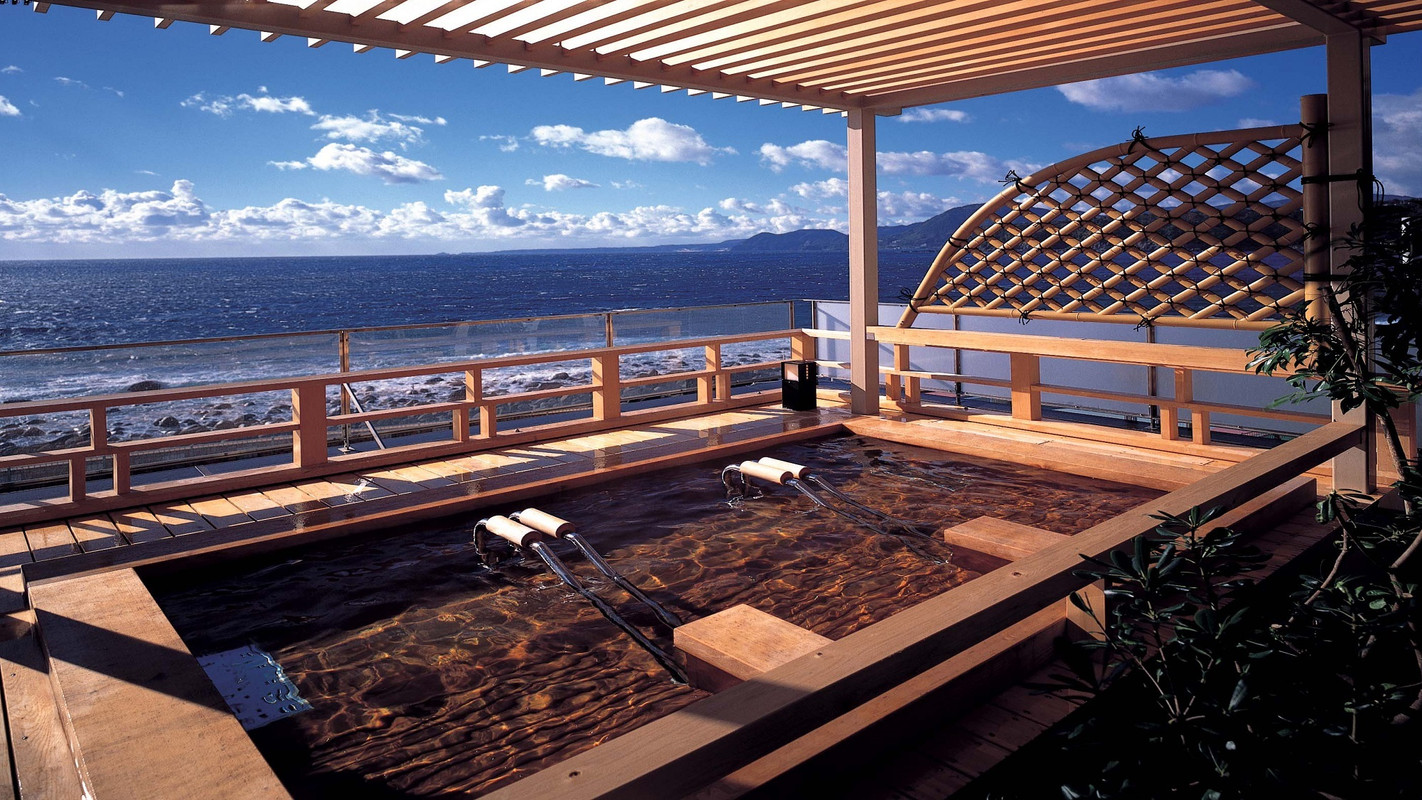 本館大浴場/遊々湯苑 寝湯