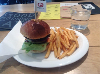 「グッドモーニングカフェ 早稲田店」料理 827432 「GMC早稲田バーガー」スープ付　750円