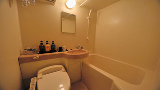 禁煙レジデンシャルセミダブル16平米 [駅側]