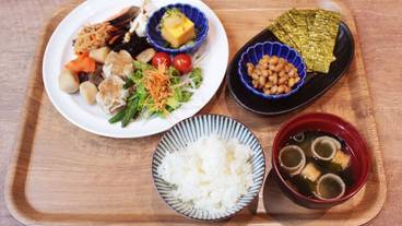 朝食ビュッフェ盛り付け例② / 4