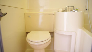 和室　専用バスルーム付　大人3〜4名用