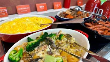 朝食スペース / 10