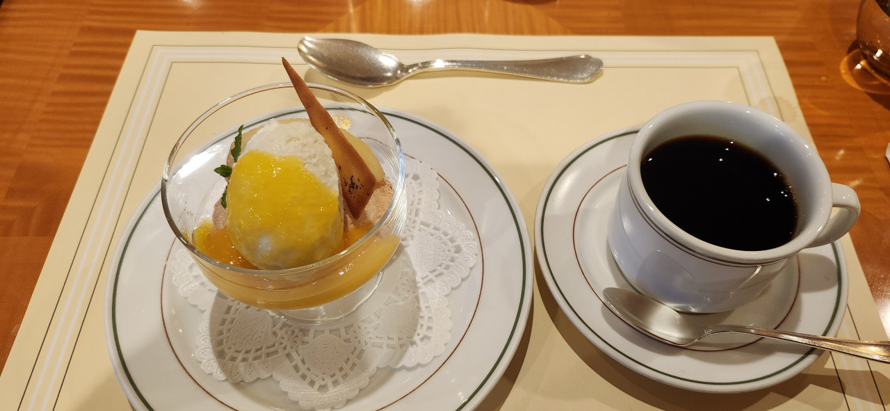 1Fカフェ