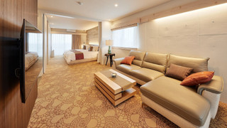 デラックス ツインルーム ベッド (複数台)