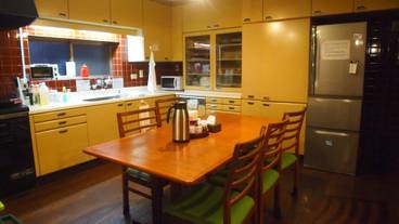 客室内のダイニングエリア / 29