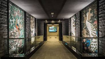 内部エントランス / 2