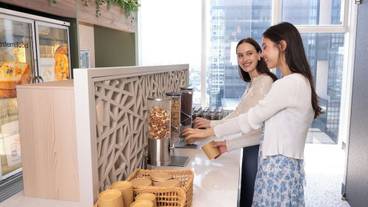 食事・飲み物 / 2