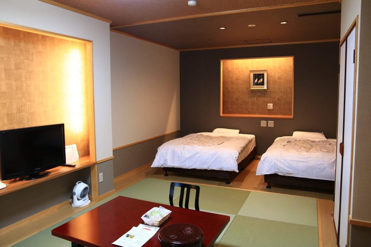 依山楼岩崎3415794