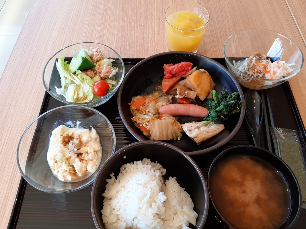 バイキングの朝食