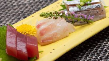 食事・飲み物 / 9