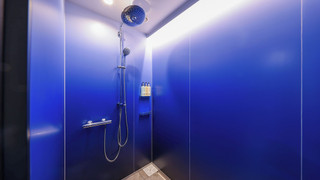 デラックスツインルーム 32㎡ ベッド2台+エキストラベッド2台 禁煙