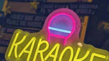 カラオケ ルーム / 5