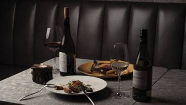 食事・飲み物 / 11