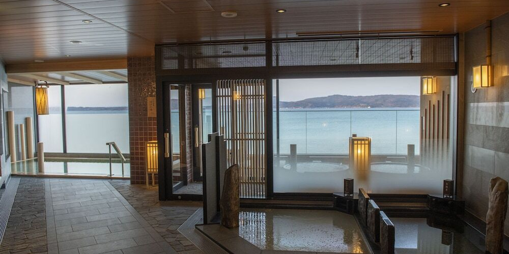 【石川】大人の女子旅は贅沢に癒されたい♡和倉温泉のおすすめ旅館7選 | icotto（イコット）の画像