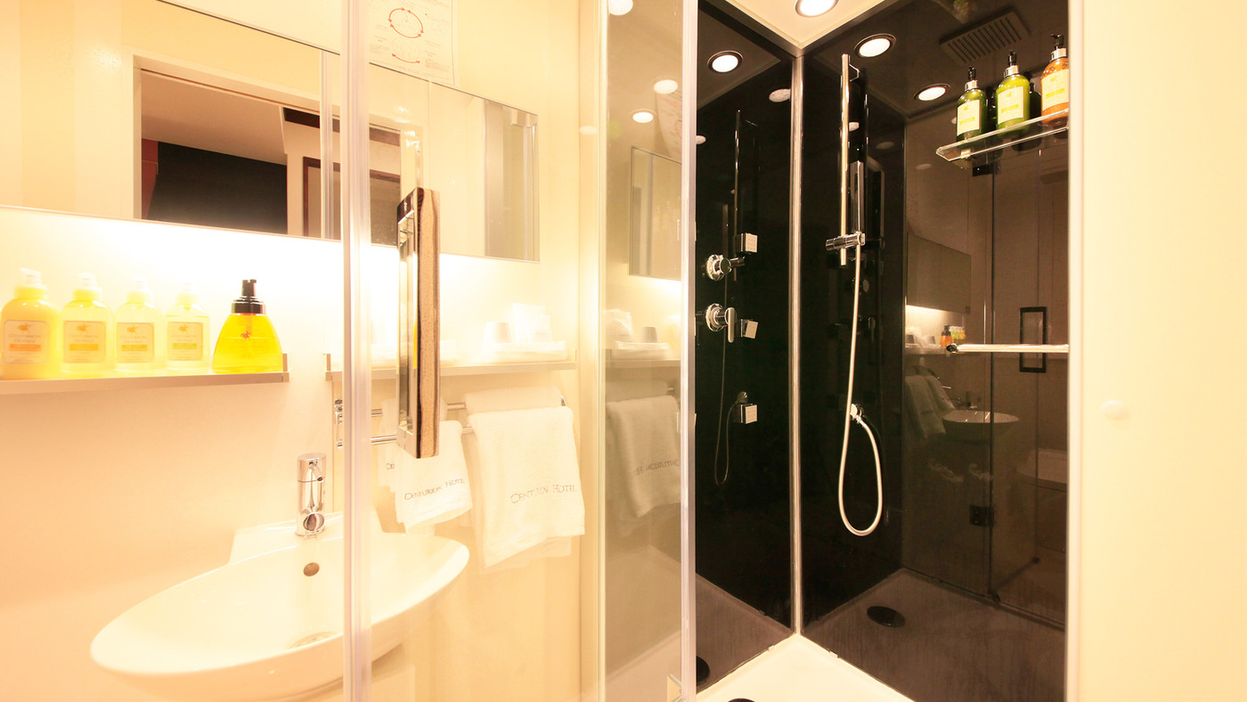 赤坂駅から徒歩約1分、コスパ・利便性の高いビジネスホテル3553922