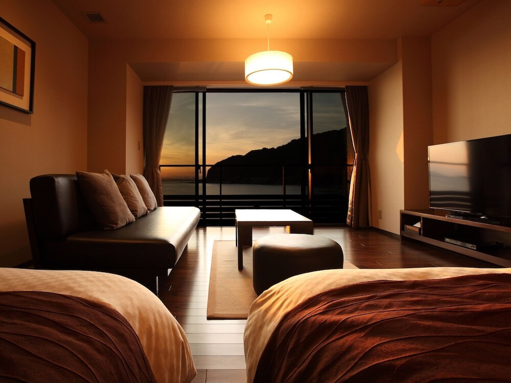 美しい夕日に5つの貸切温泉。心も体も満たされるリゾートホテル4229343