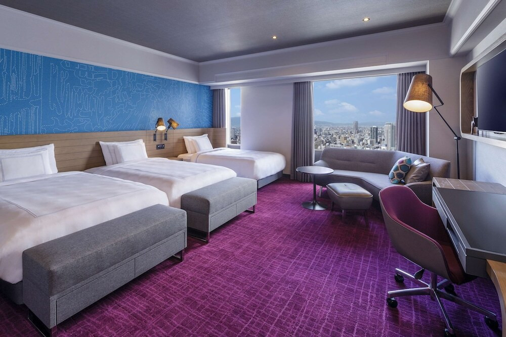 駅直結が嬉しい、優雅な5つ星ホテル4260180