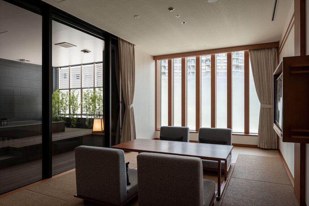 スイートヒルサイド “TERRACE BATH” 室礼①