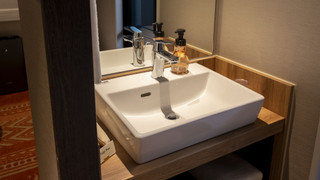 スタンダード ダブルルーム (シャワー付き)