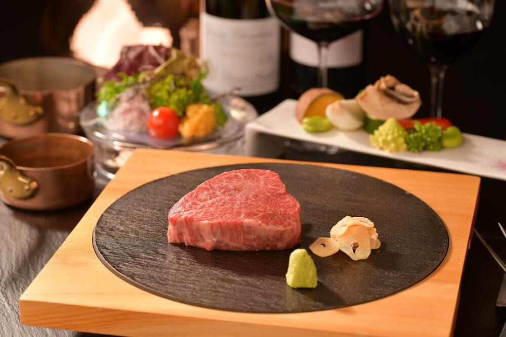 レストラン