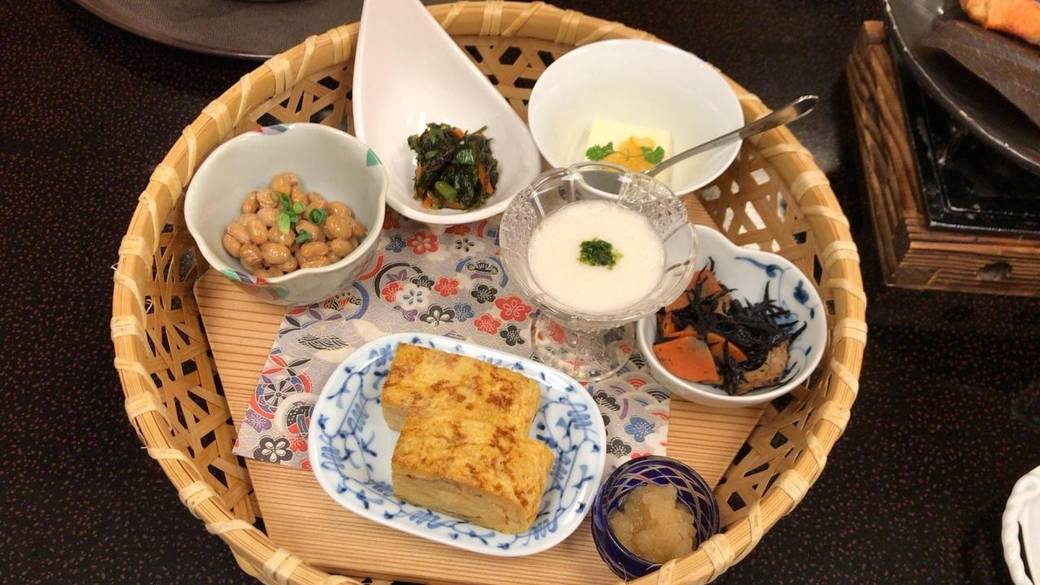 ゆっくり味わう
お部屋食の朝ご飯 / 2