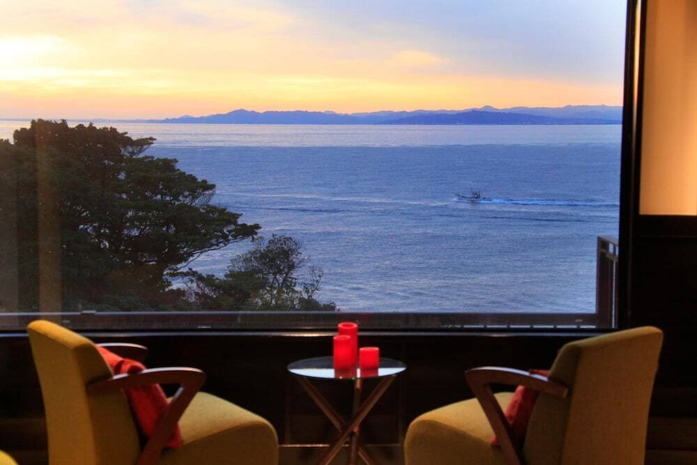 和モダンで愉しむ西伊豆ダイニング 西伊豆 今宵（ワモダンデタノシムニシイズダイニング ニシイズ コヨイ） / 4