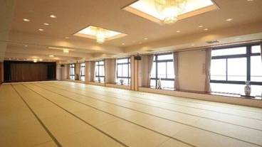 ボールルーム / 13