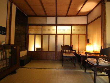 はる家 東山 / 2