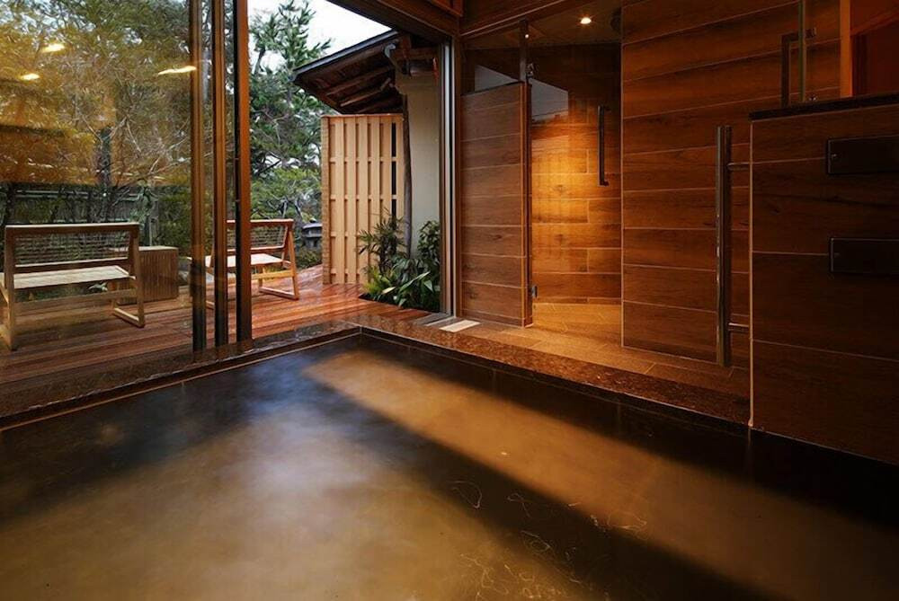 優雅な空間とごちそうで、心をリセット。岬に佇む静かな別天地3925566