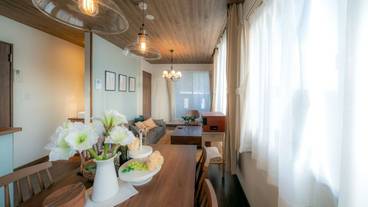 客室内のダイニングエリア / 31