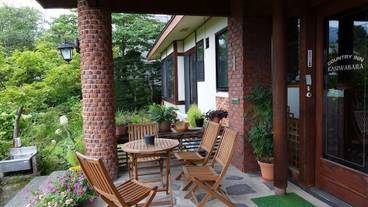 施設の入り口 / 8